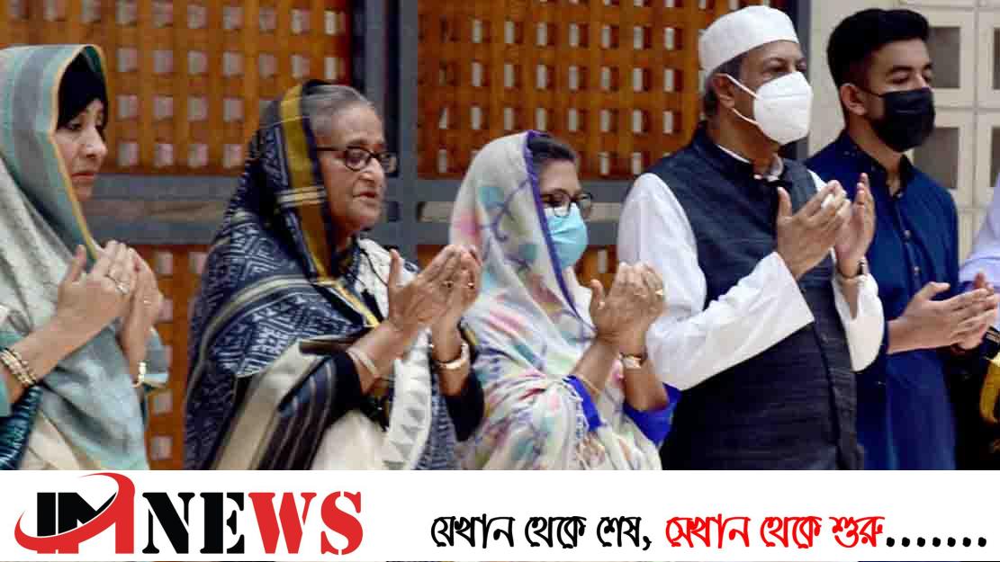 বঙ্গবন্ধুর সমাধিতে প্রধানমন্ত্রীর শ্রদ্ধা