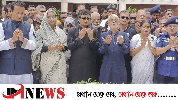 বঙ্গবন্ধুর সমাধিতে শিক্ষামন্ত্রীর শ্রদ্ধা