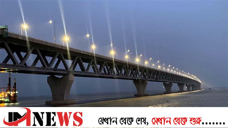 ঝুঁকিতে পদ্মা সেতু