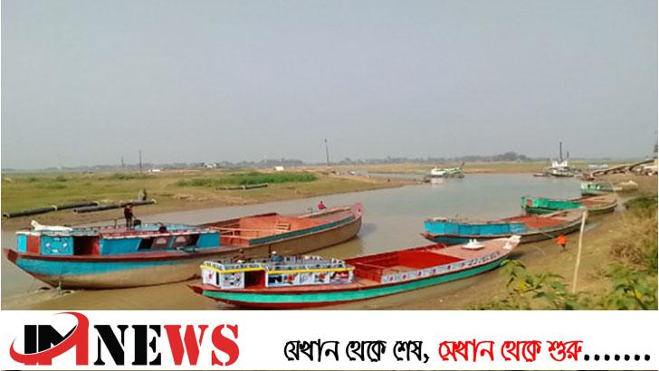 ৭ হাজার কেজি কয়লাসহ ৬ চোরাকারবারি গ্রেফতার