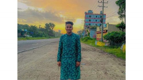 বাসচাপায় স্কুলছাত্রের মৃত্যু