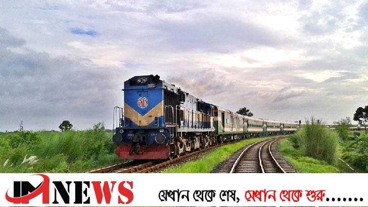 প্রধানমন্ত্রীর জনসভায় যাতায়াতে চলছে ৭ স্পেশাল ট্রেন