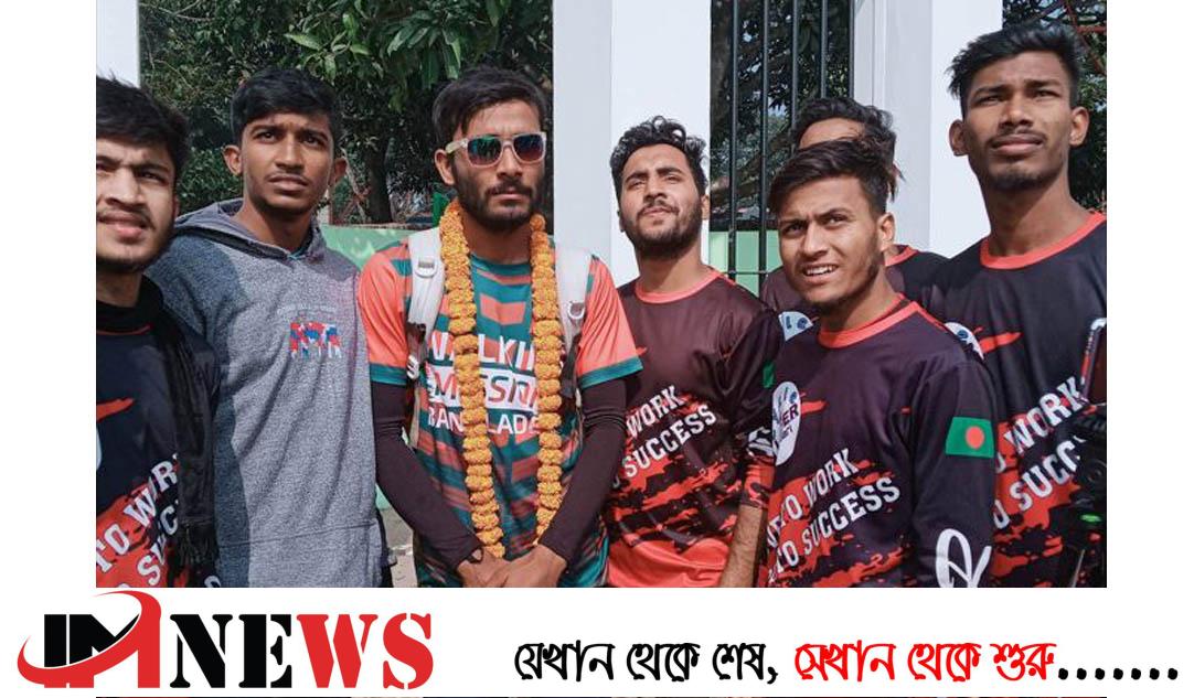 ৬৪ দিনে পায়ে হেটে ৬৪ জেলা ভ্রমণ করে রেকর্ড গড়লেন রাজবাড়ী সন্তান ইউসুফ
