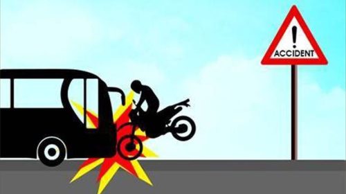বাস-মোটরসাইকেল সংঘর্ষ, নিহত ১