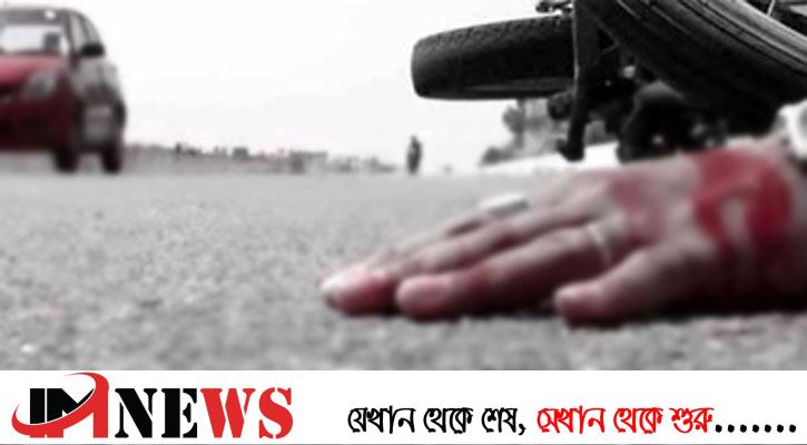 দুই শ্রমিকের থেতলানো মরদেহ