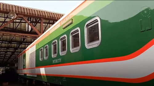 সৈয়দপুর রেলওয়ে কারখানায় চায়না কোচ, চলছে পরীক্ষা-নিরীক্ষা