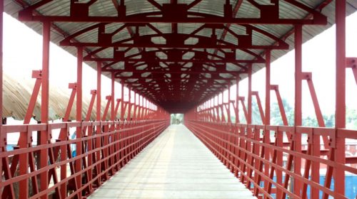 উদ্বোধনের অপেক্ষায় ঈশ্বরদী ফুট ওভারব্রিজ