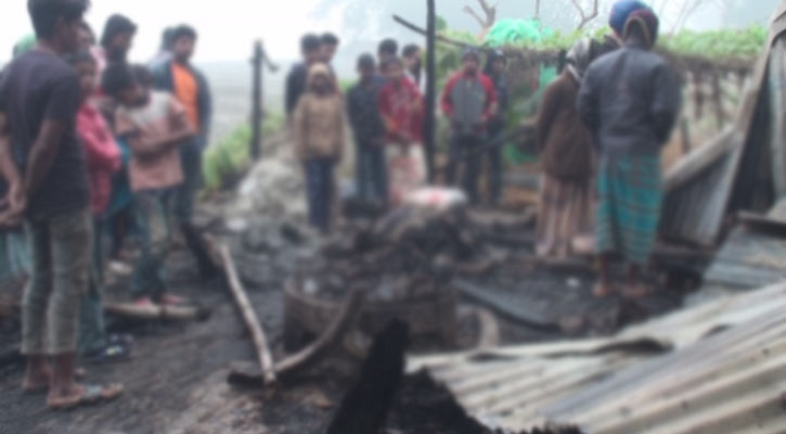 গোপালগঞ্জে আগুনে পুড়ে যুবক নিহত