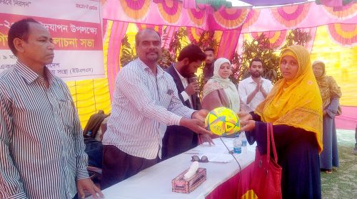 ফুলবাড়ীতে নারী দিবস উপলক্ষে বিতর্ক প্রতিযোগিতা ও আলোচনা সভা