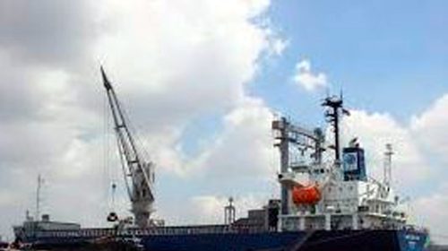 বঙ্গবন্ধু রেল সেতুর মালামাল নিয়ে মোংলায় বিদেশী জাহাজ