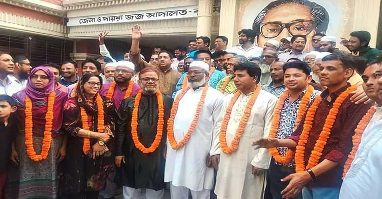 কুমিল্লা আইনজীবী সমিতির নির্বাচনে আওয়ামীপন্থিদের জয়