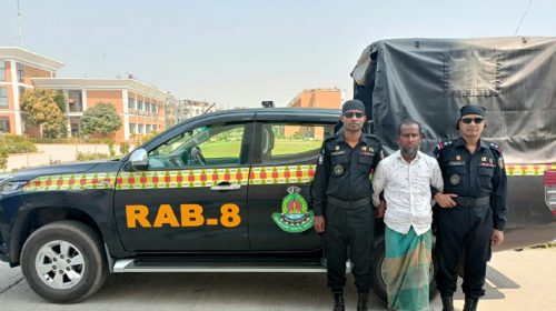 স্ত্রীকে হত্যার ২১ বছর পর মৃত্যুদণ্ডপ্রাপ্ত পলাতক স্বামী আটক