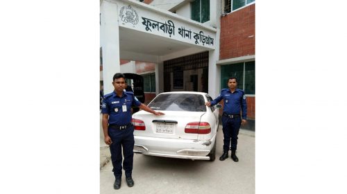 কুড়িগ্রামে মালিক বিহীন প্রাইভেট কার উদ্ধার